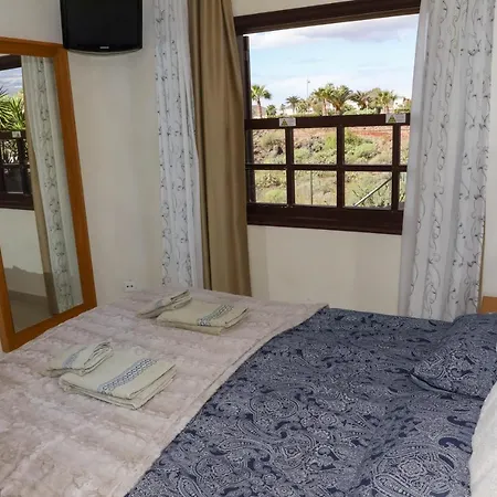 Summer Flower Apartment, Park Albatros, Close To The Ocean,golf Del Sur Apartment